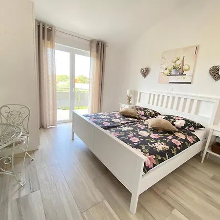Ferienvilla Divina Mit Privatem Pool By Interhome Banjole